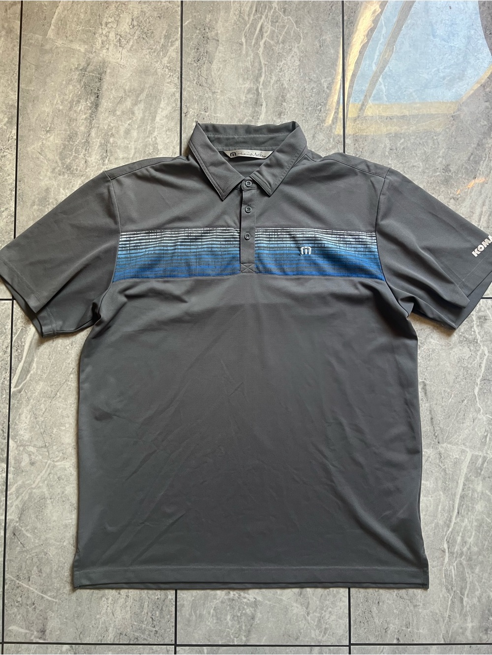 Travis Mathew Mens Performance Golf Polo Gray Blue Striped Chest Komatsu Logo XL